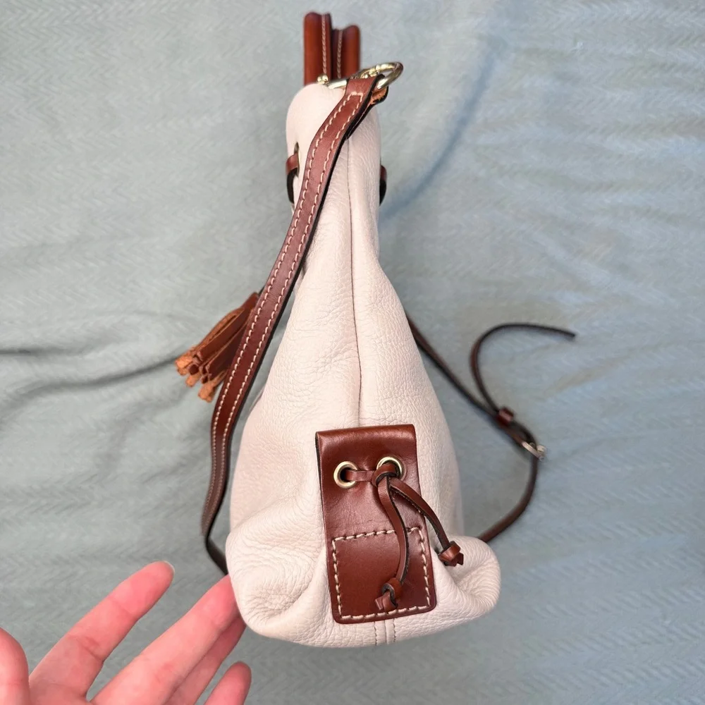 Dooney & Burke Wakefield Tassel Tote leather in bone, gold tone hardware - Picture 11 of 16